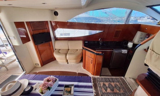 Fairline PHANTOM 46 usata in vendita