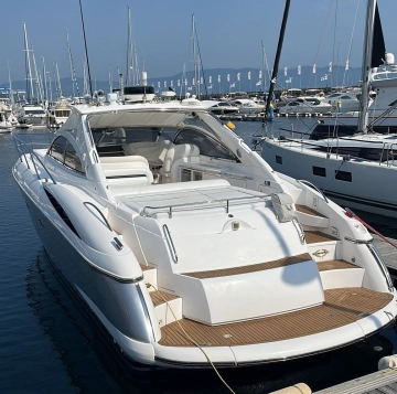 Sunseeker Camargue 50 usata in vendita