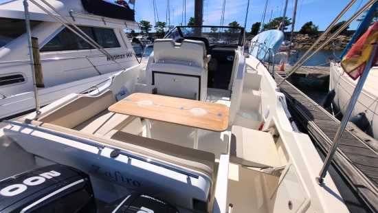 Quicksilver Sundeck Activ 875 usata in vendita