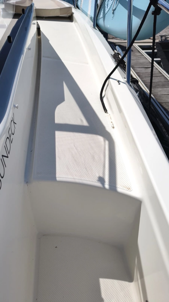 Quicksilver Sundeck Activ 875 usata in vendita