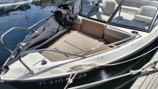 Quicksilver 555 BOW RAIDER de segunda mano en venta