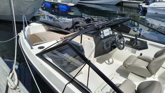Quicksilver 555 BOW RAIDER de segunda mano en venta
