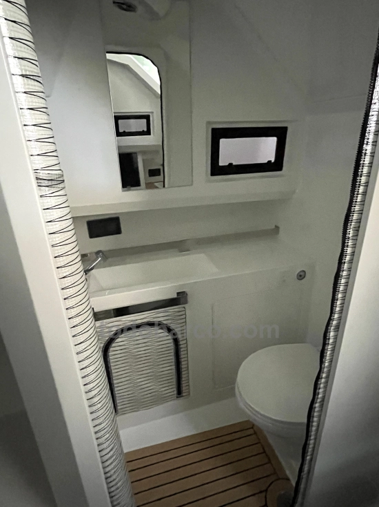 De Antonio D 32 nuevo en venta