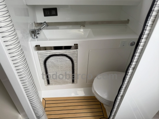 De Antonio D 32 nuevo en venta