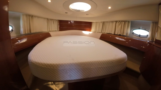 Princess V46 HT usado à venda