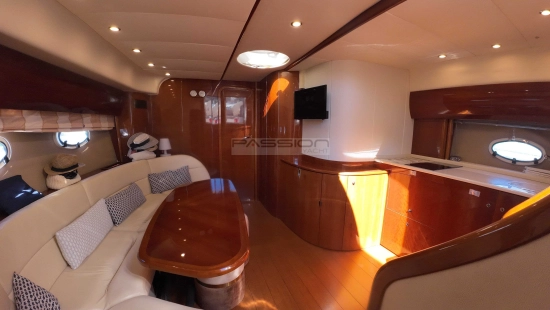 Princess V46 HT usado à venda