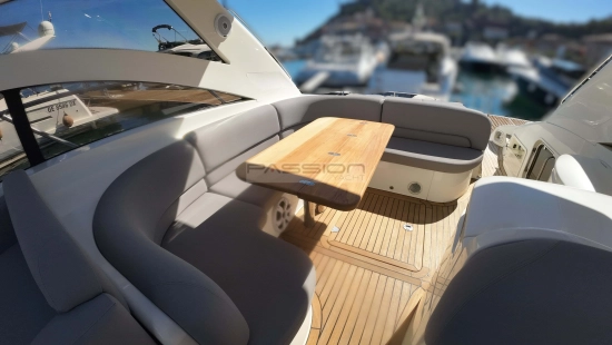 Princess V46 HT usado à venda