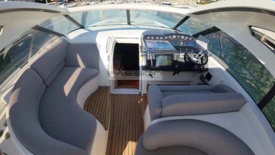 Princess V46 HT usado à venda