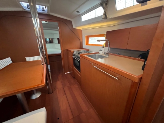 Beneteau Oceanis 38 usata in vendita