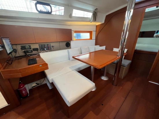 Beneteau Oceanis 38 usata in vendita
