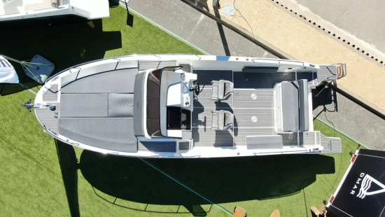 Mareti Boats 900 CRUISER + 2 x SUZUKI 200HP nuevo en venta