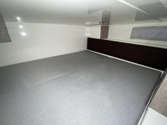 Quicksilver 875 SUNDECK brand new for sale