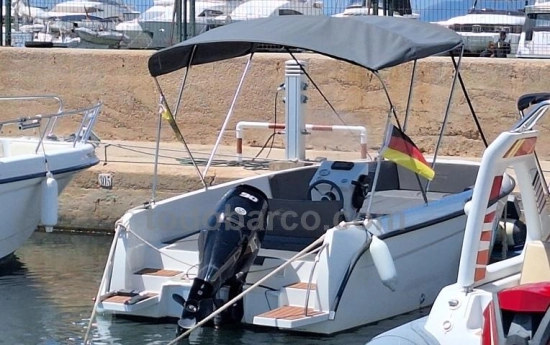 Mareti Boats 585 Open usado à venda