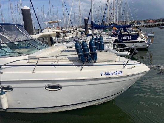 Rinker 270 FIESTA VEE gebraucht zum verkauf