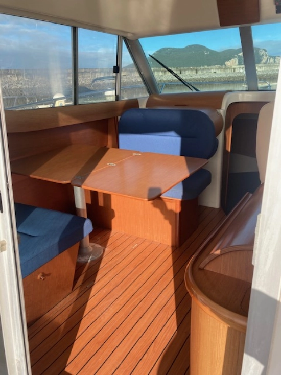 Jeanneau MERRY FISHER 805 d’occasion à vendre