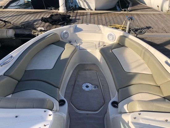 Sea Ray 240 SUNDECK gebraucht zum verkauf