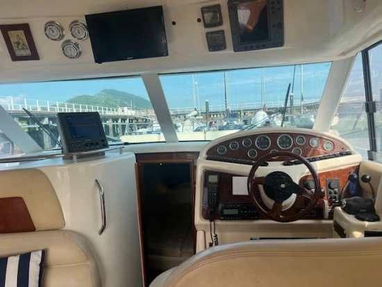 Jeanneau Prestige 32 usado à venda