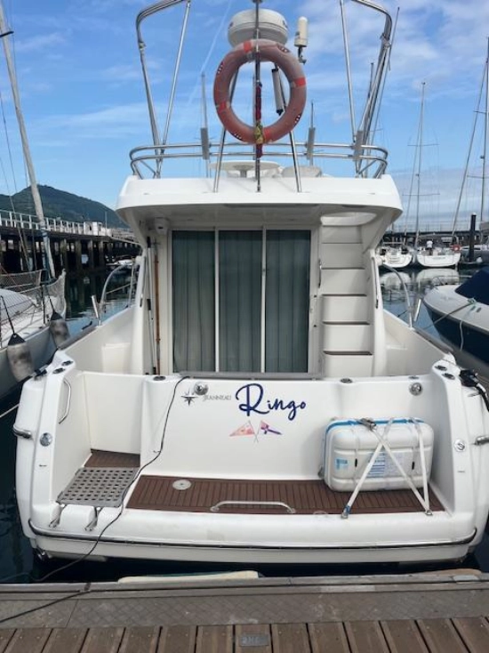 Jeanneau Prestige 32 usado à venda