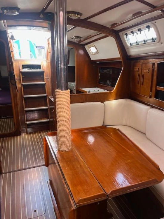 Furia Yachts 37 usata in vendita