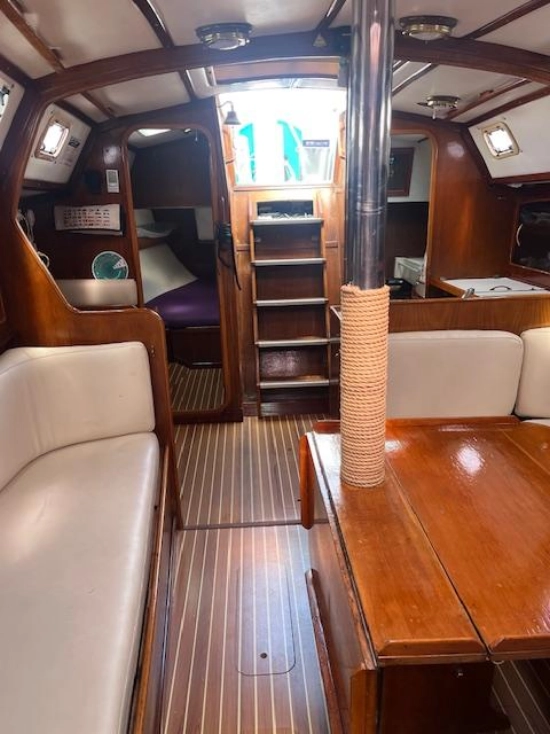 Furia Yachts 37 usata in vendita