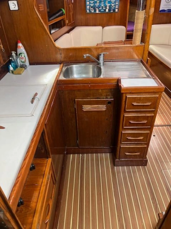 Furia Yachts 37 usata in vendita