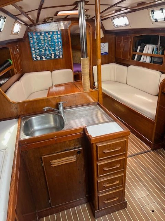 Furia Yachts 37 usata in vendita
