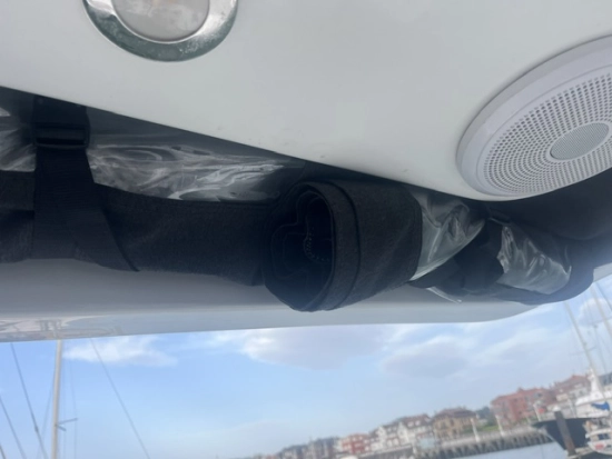 Beneteau Antares 11 Fly OB usata in vendita