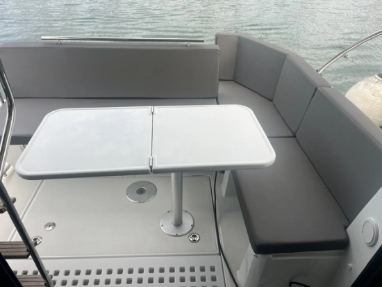 Beneteau Antares 11 Fly OB usata in vendita