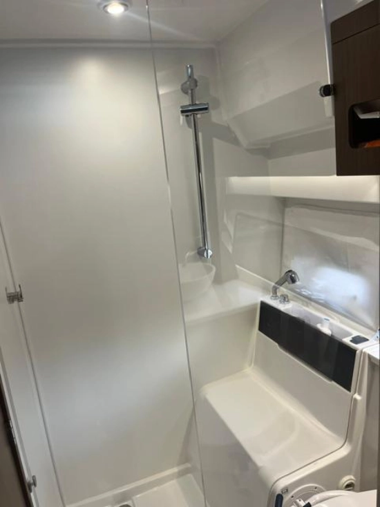 Beneteau Antares 11 Fly OB usata in vendita