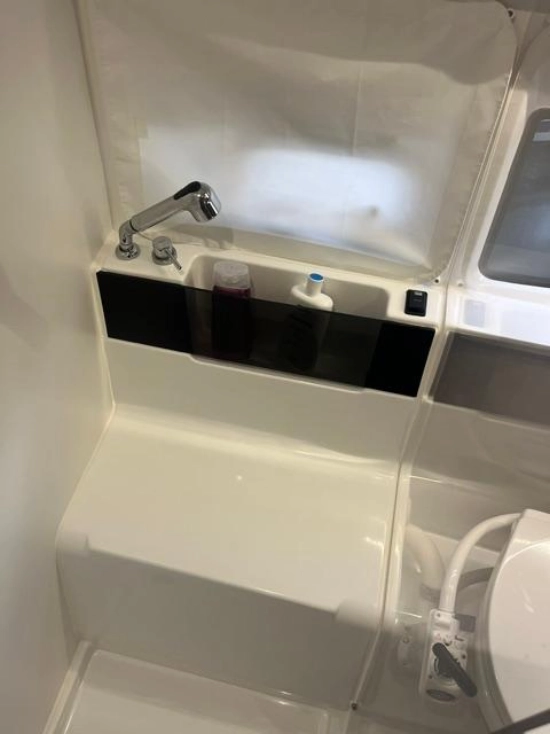 Beneteau Antares 11 Fly OB usata in vendita