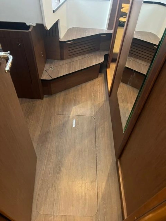 Beneteau Antares 11 Fly OB usata in vendita