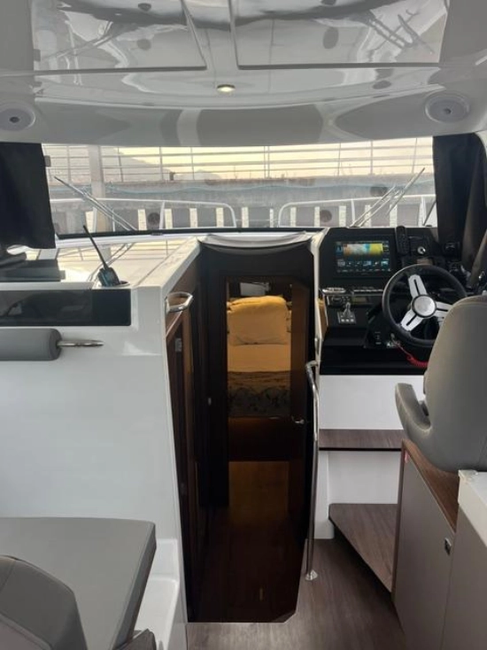 Beneteau Antares 11 Fly OB usata in vendita