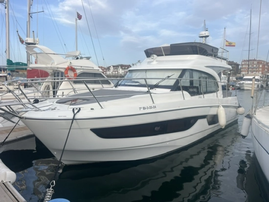 Beneteau Antares 11 Fly OB usata in vendita