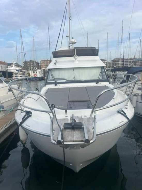 Beneteau Antares 11 Fly OB usata in vendita