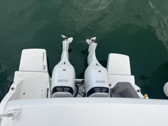 Beneteau Antares 11 Fly OB usata in vendita