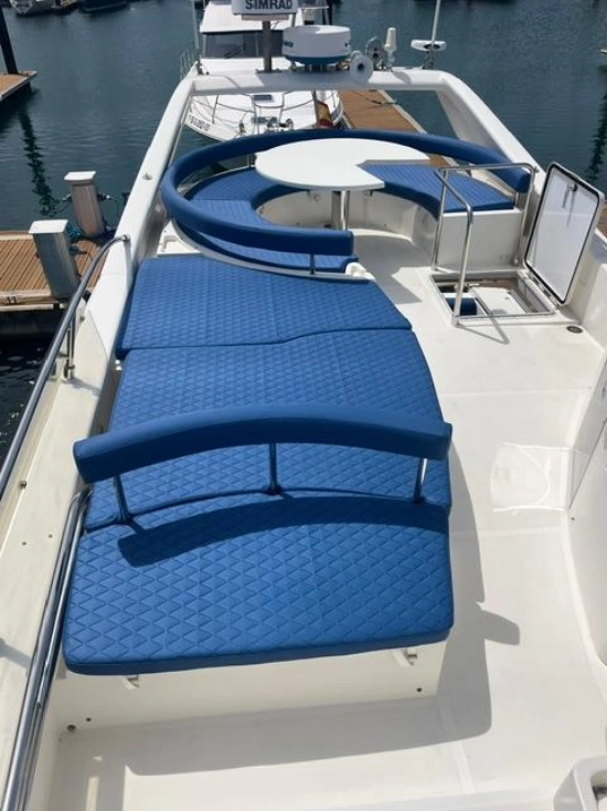 Ferretti 53 ANIVERSARIO usado à venda