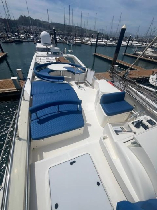 Ferretti 53 ANIVERSARIO usado à venda
