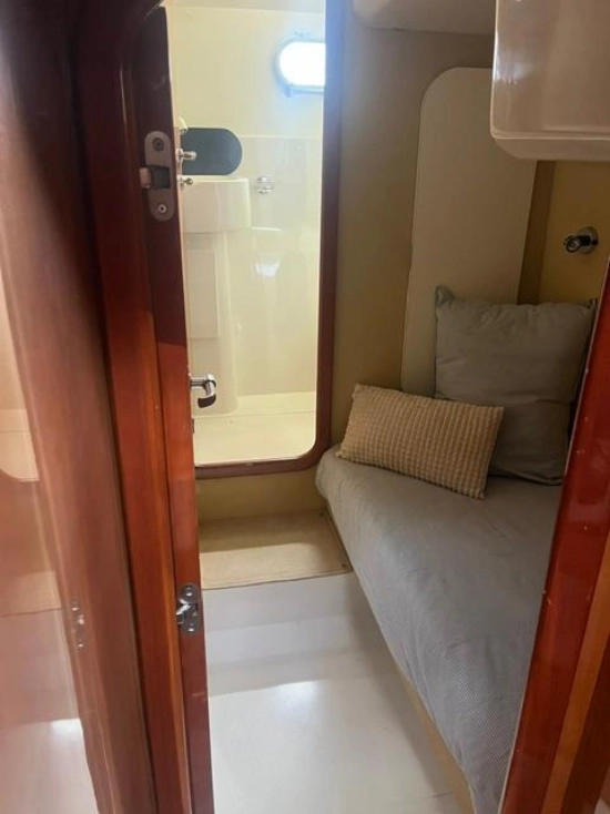 Ferretti 53 ANIVERSARIO usado à venda