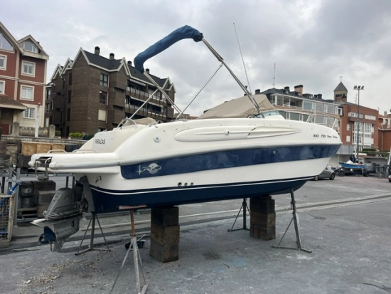 Rio 750 Day Cruiser usata in vendita