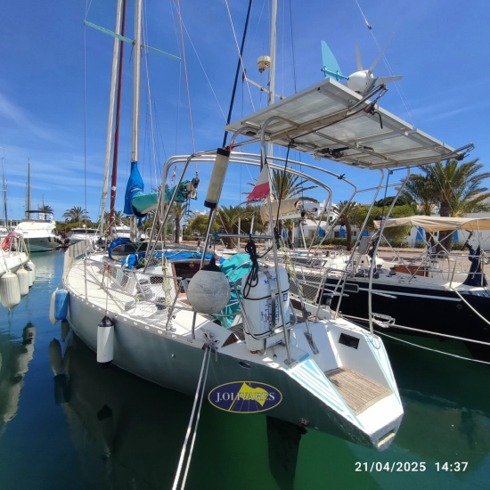 Beneteau First 42 usado à venda