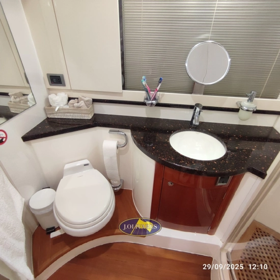 Fairline Targa 62GT usata in vendita