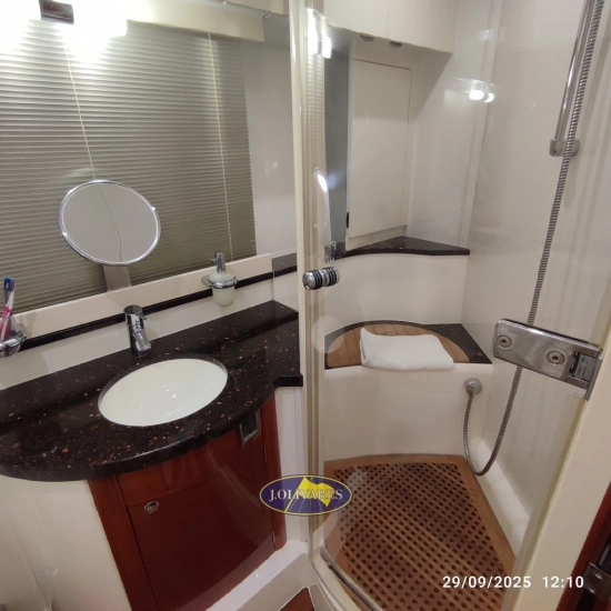 Fairline Targa 62GT usata in vendita
