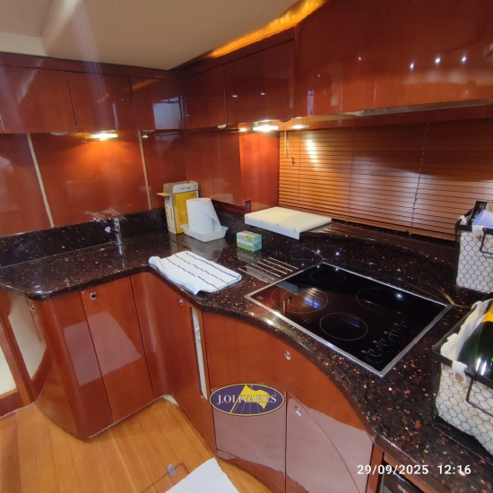 Fairline Targa 62GT usata in vendita