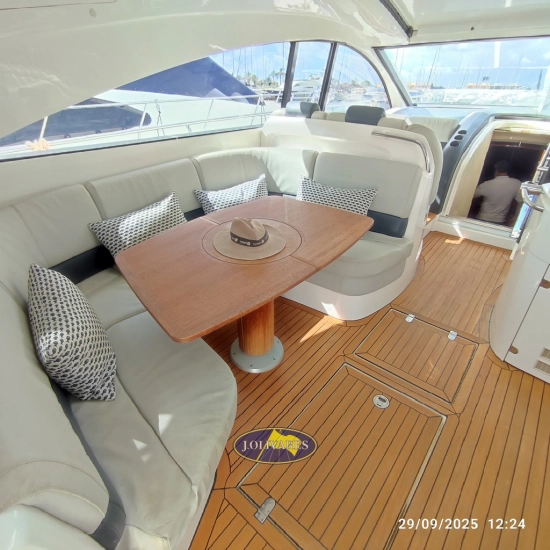 Fairline Targa 62GT usata in vendita