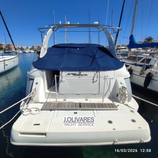 Cruiser Yachts 370 Express de segunda mano en venta