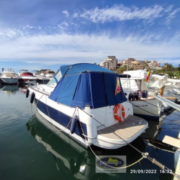 Beneteau Ombrine 801 usado à venda
