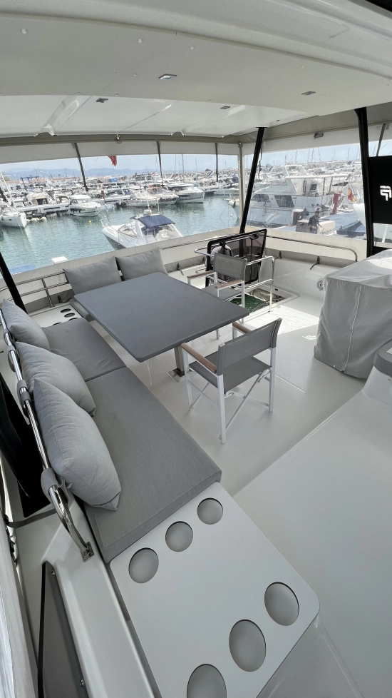 Fountaine Pajot MY44 usado à venda