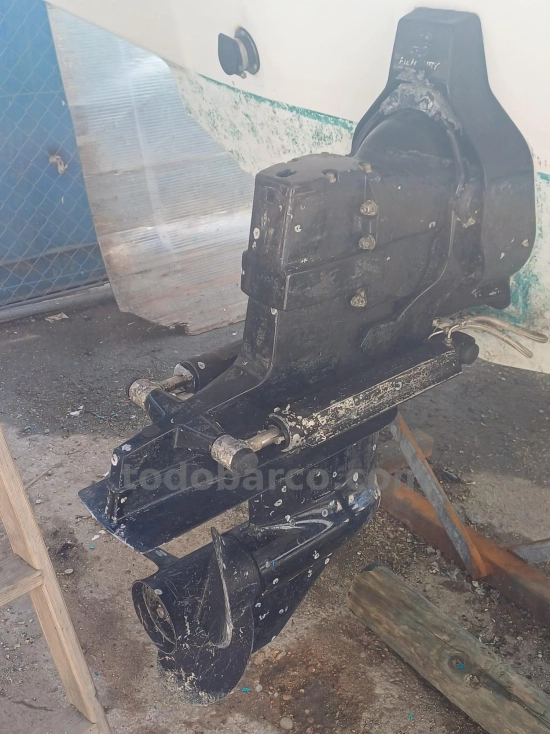 Jeanneau Leader 650 usata in vendita