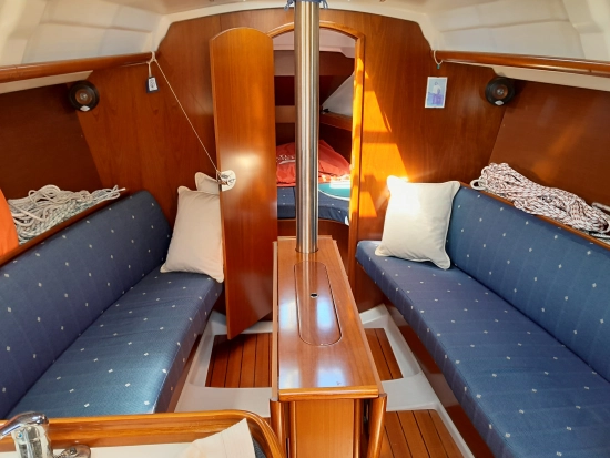 Beneteau Oceanis 323 CLIPPER usado à venda