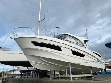 Beneteau ANTARES 9 brand new for sale